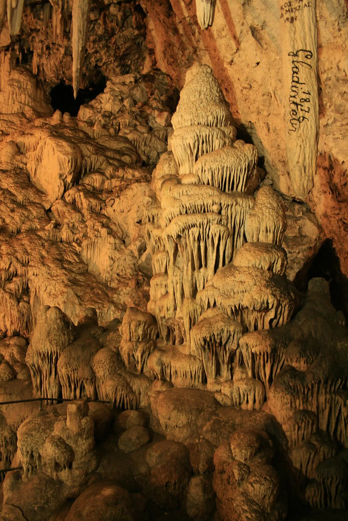 Discover Antiparos' Ancient Secret Sites in 2025