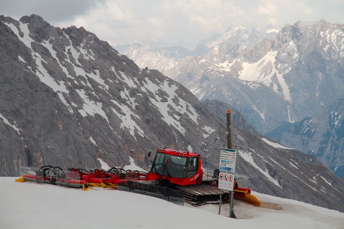 Augsburg Local Market Finds: Best Shopping Tips 2025