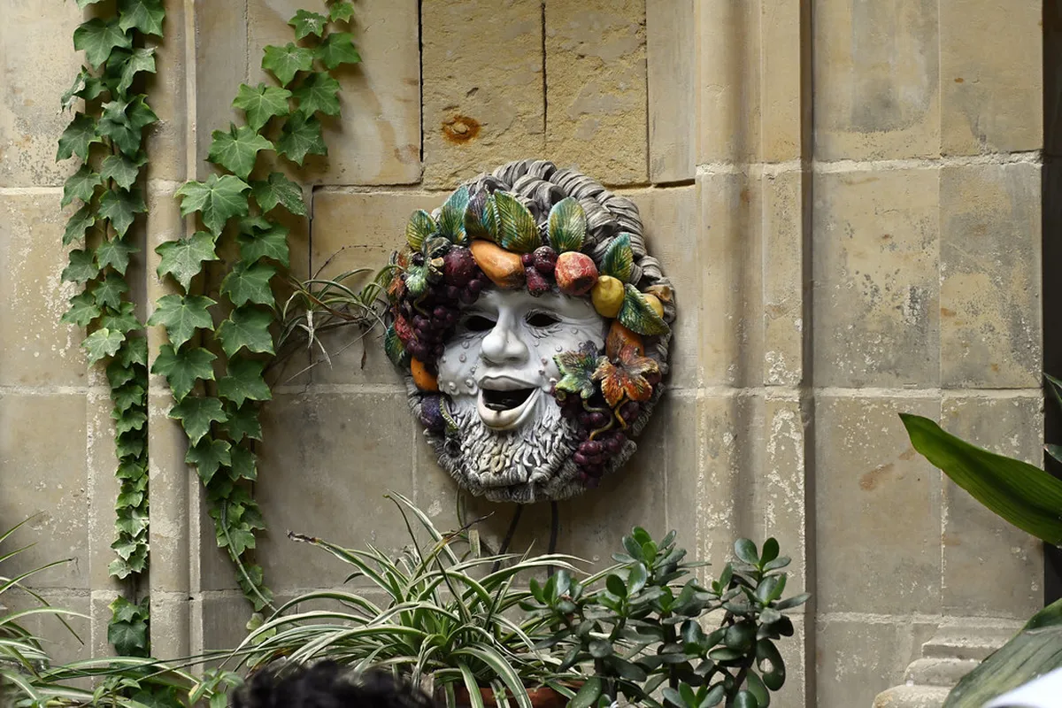 Authentic Catania Craft Markets: Your 2025 Shopping Guide