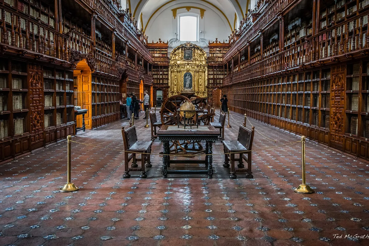 Authentic Trapani Experiences 2025: Your Sicilian Guide