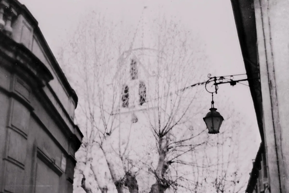 Discover Avignon's Offbeat Attractions in 2025