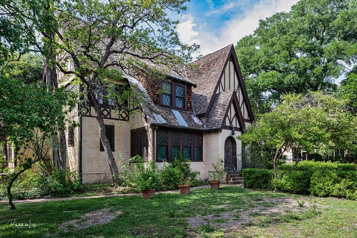 Basel Unique Souvenir Shops: Find Your Perfect Keepsake