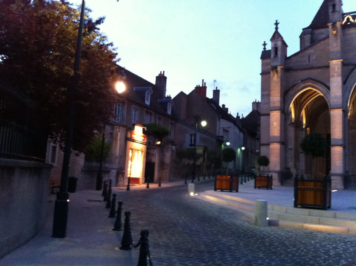 Discover Beaune Offbeat Walking Tours in 2025