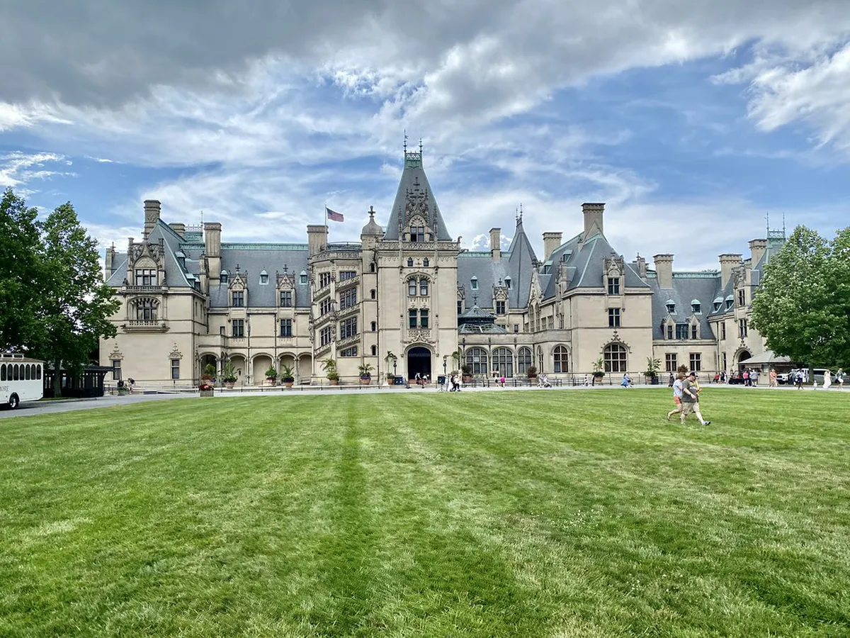 Discover the Best Local Blois Food in 2025