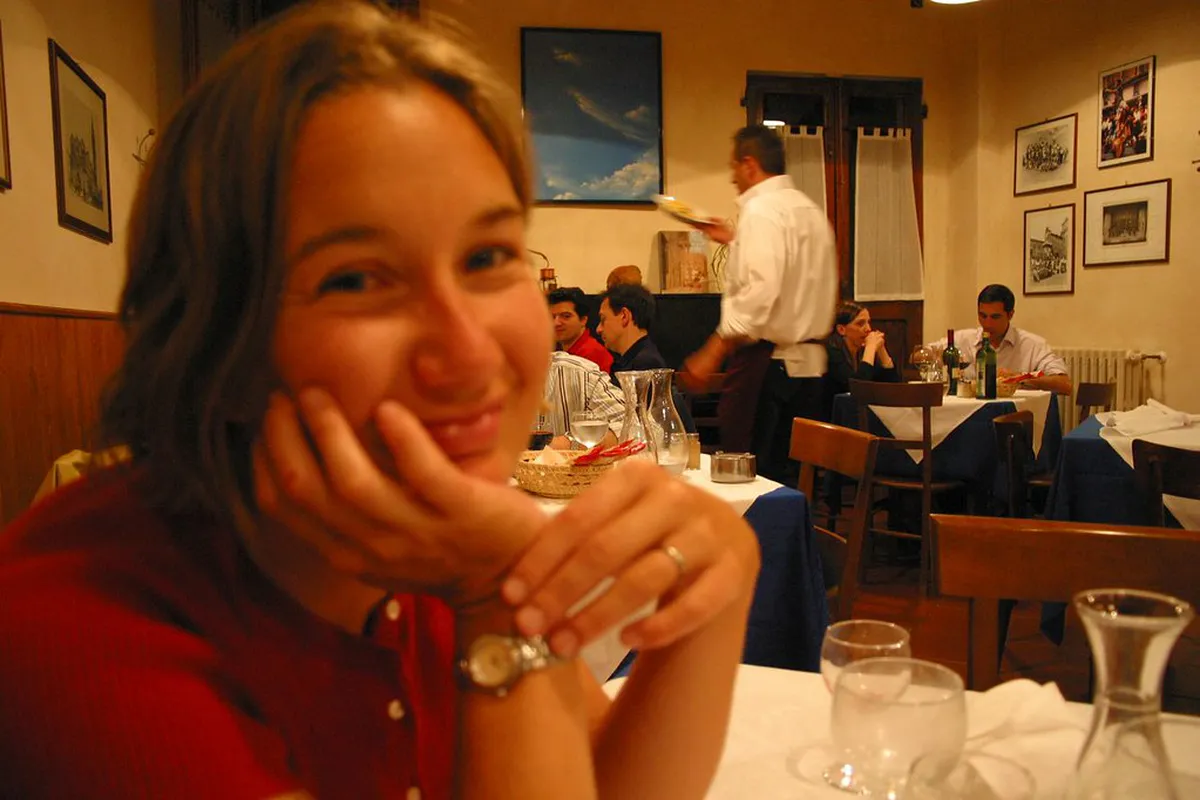 Best Local Trattorias Naples: Authentic Dining in 2025