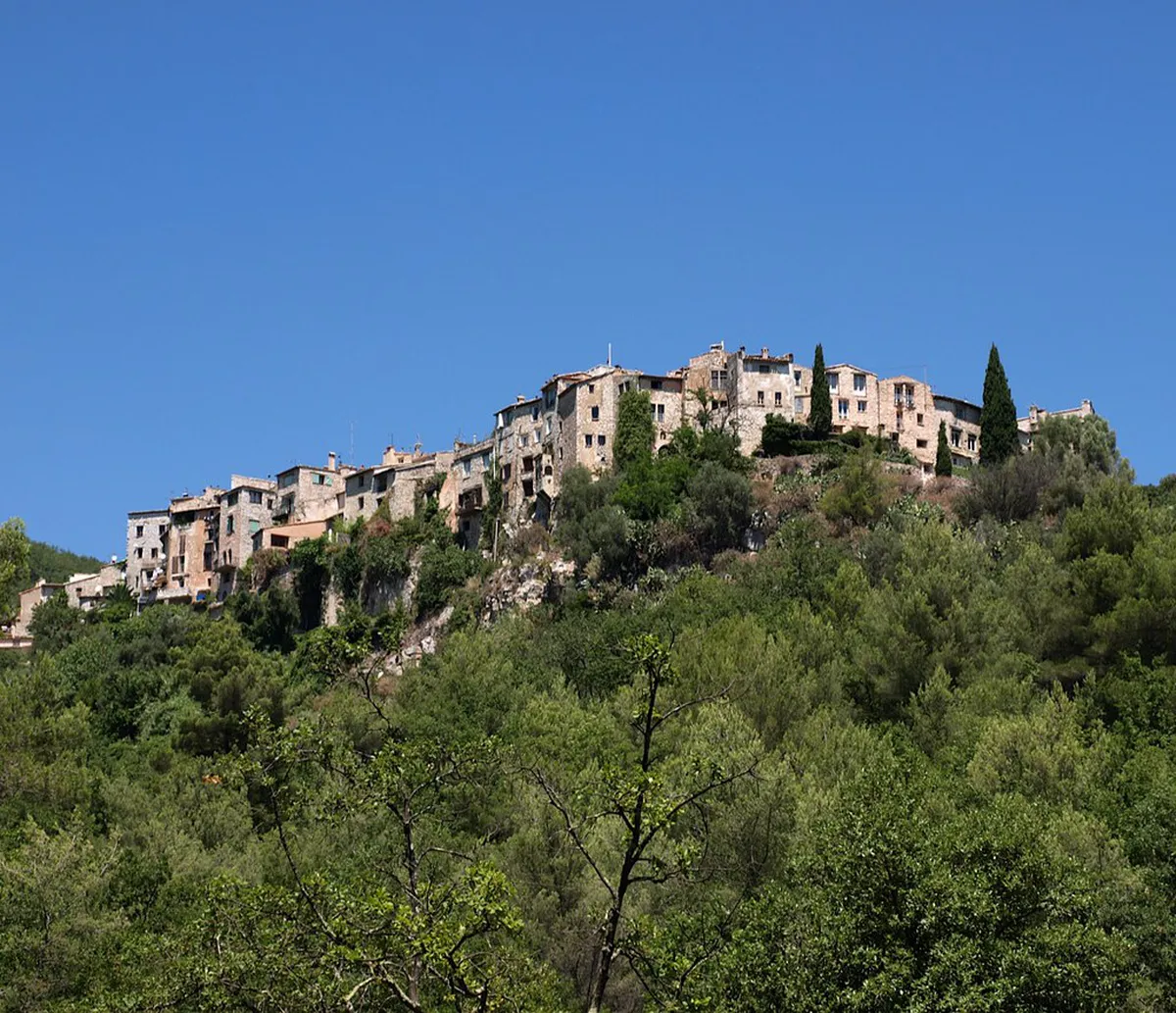 Book Your Perfect Antibes Private Tours in 2025