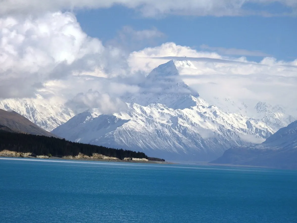 Discover Canterbury's Hidden Cafes: Your 2025 Guide