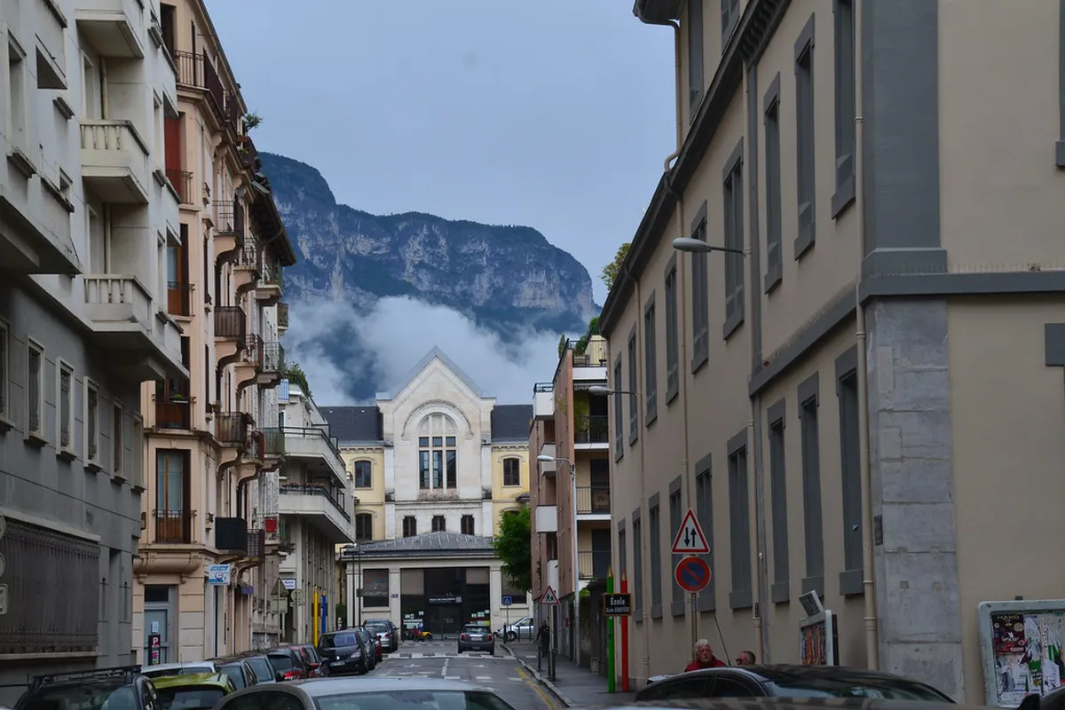 Chambéry Budget Hidden Eats: A Local's Guide for 2025