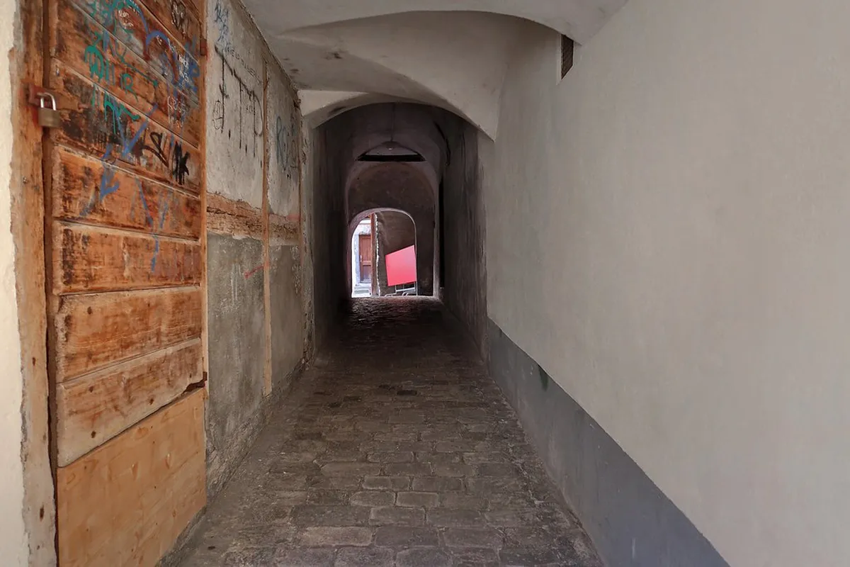 Unearthing Chur Hidden Gems: A Definitive 2025 Guide