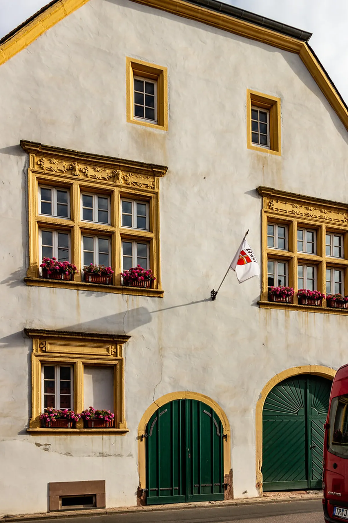 Cologne Alternative Tours: Uncover Hidden Gems in 2025