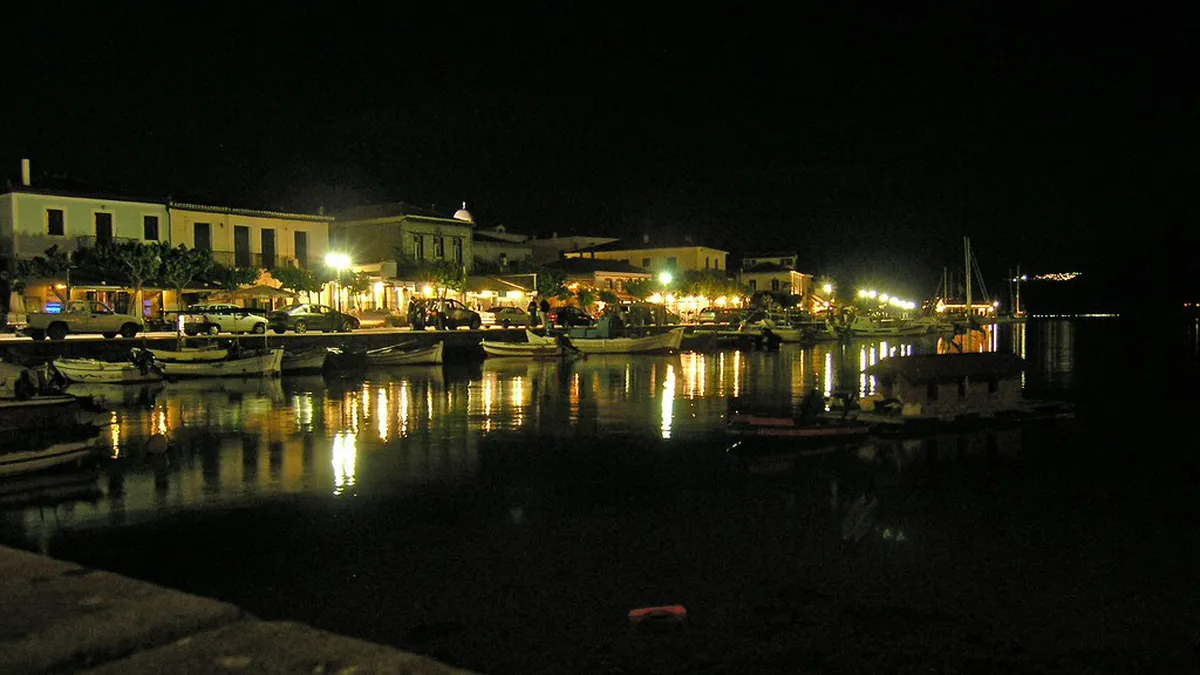 Delphi Night Photography Spots: Capture Greece After Dark