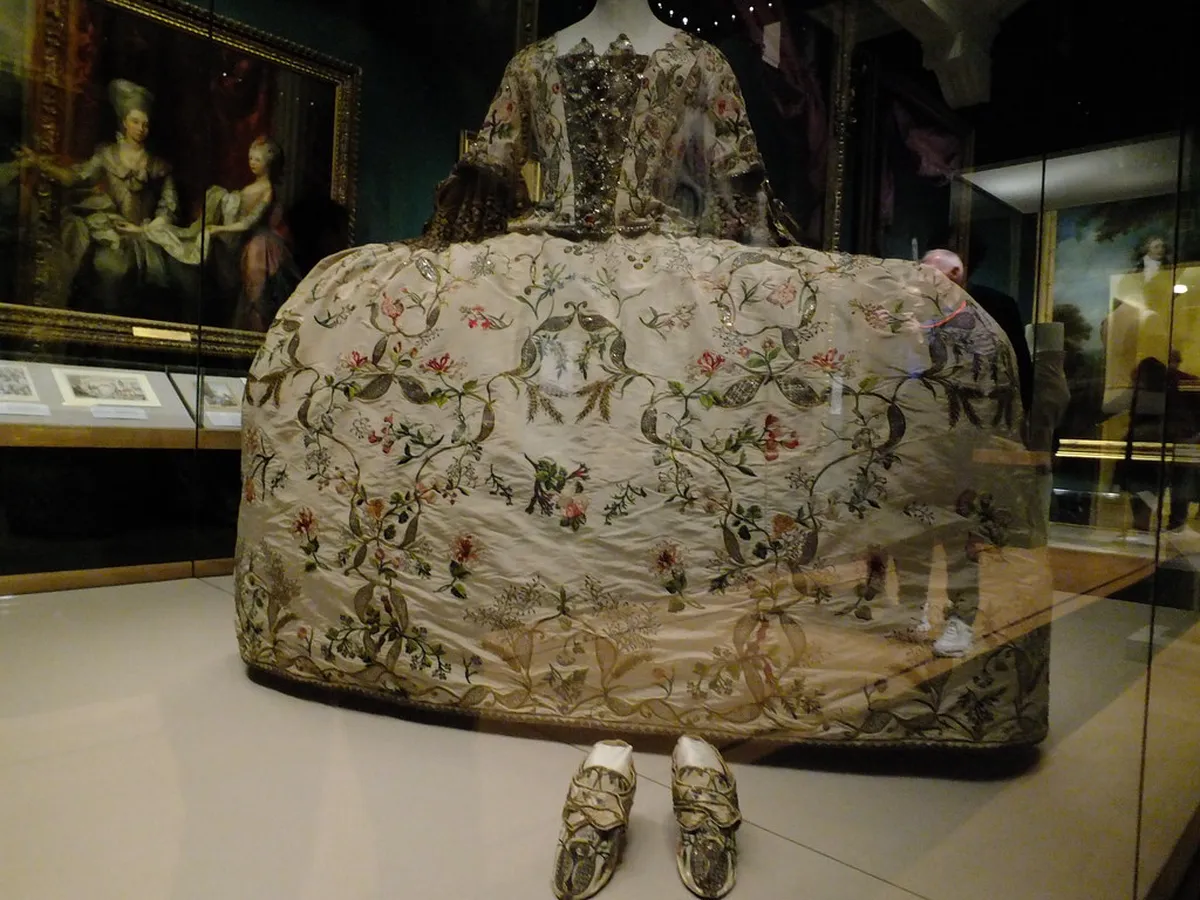 Explore Mantua's Quiet Canals: Your 2025 Travel Guide