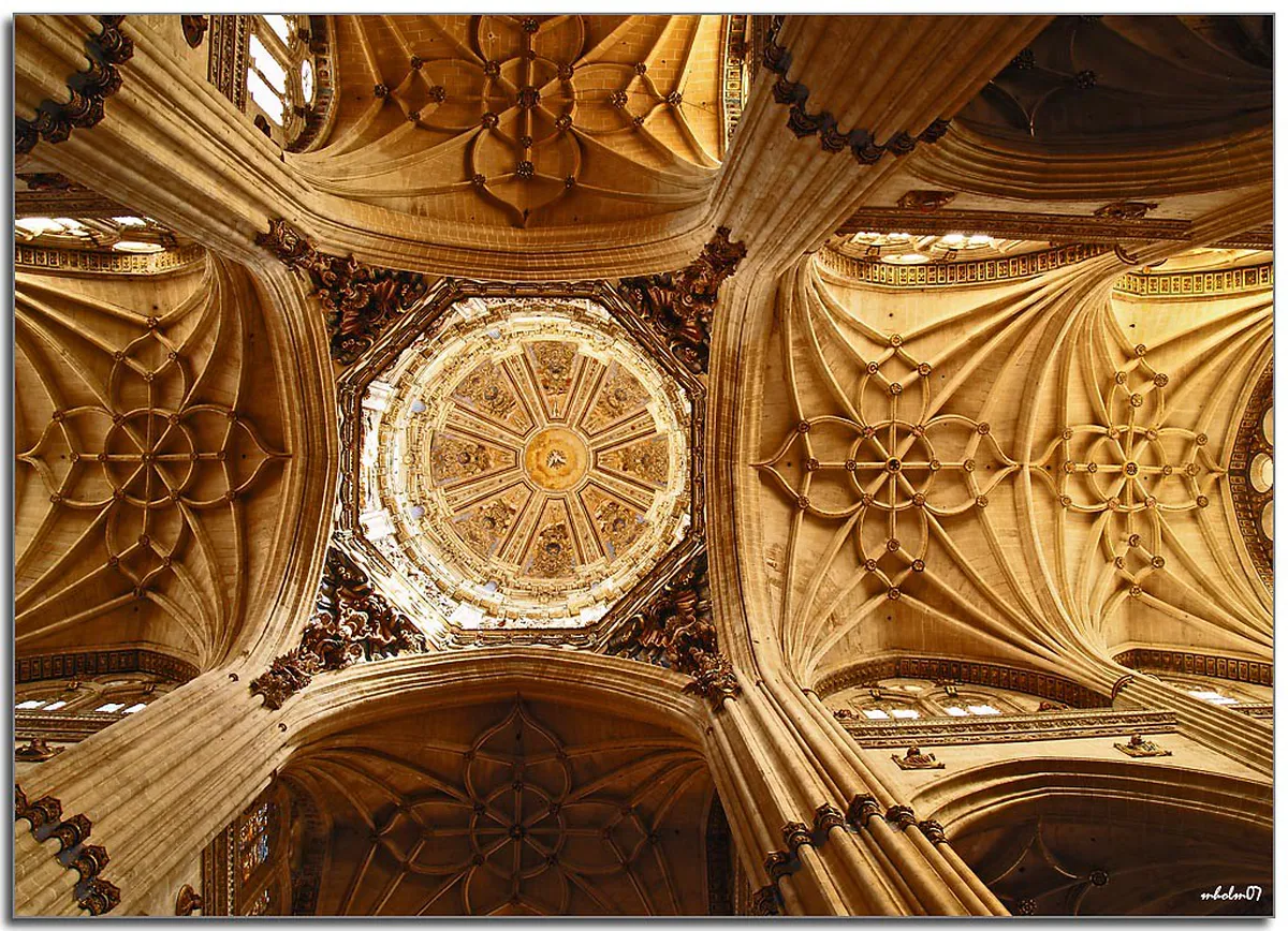 Explore Salamanca's Underground Tunnels: A Hidden Guide