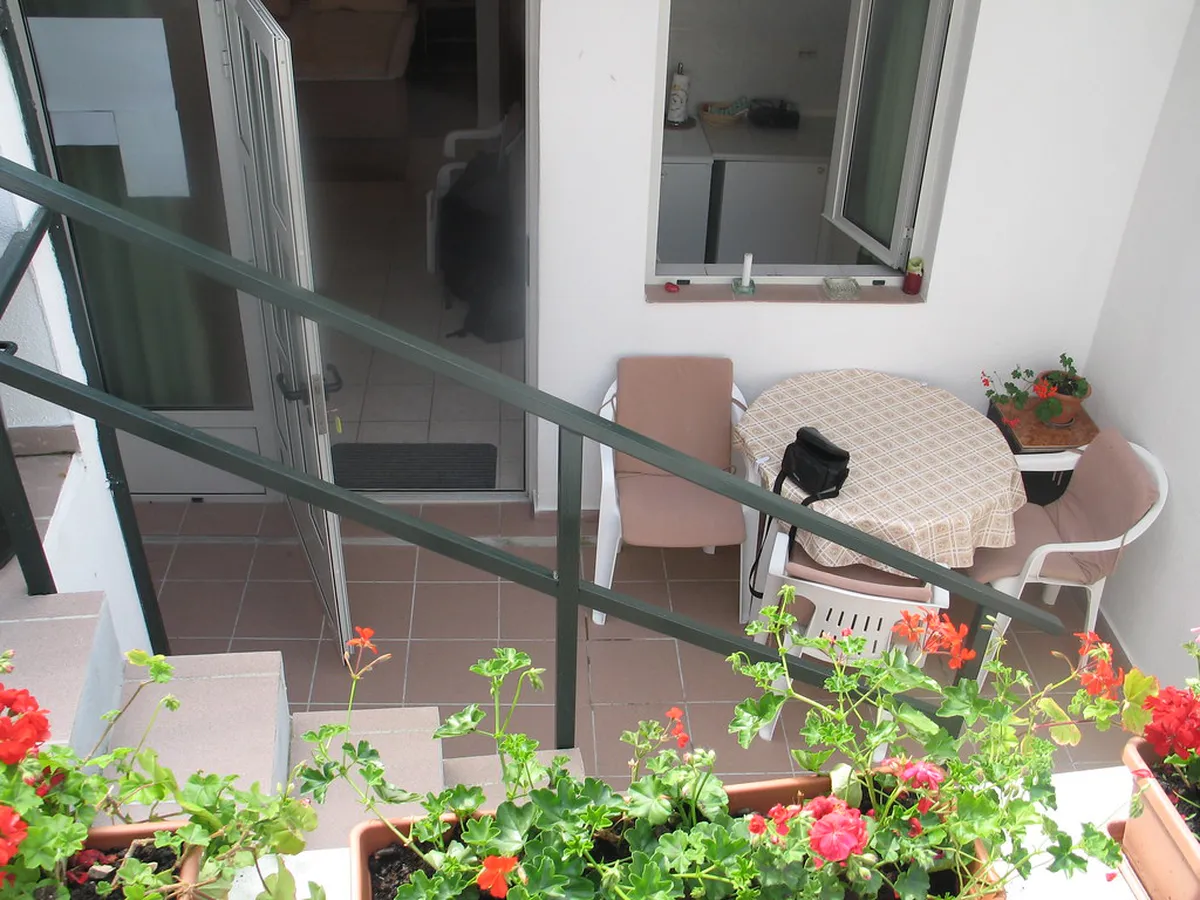 Find Hvar Town Local Shops: Your 2025 Shopping Guide