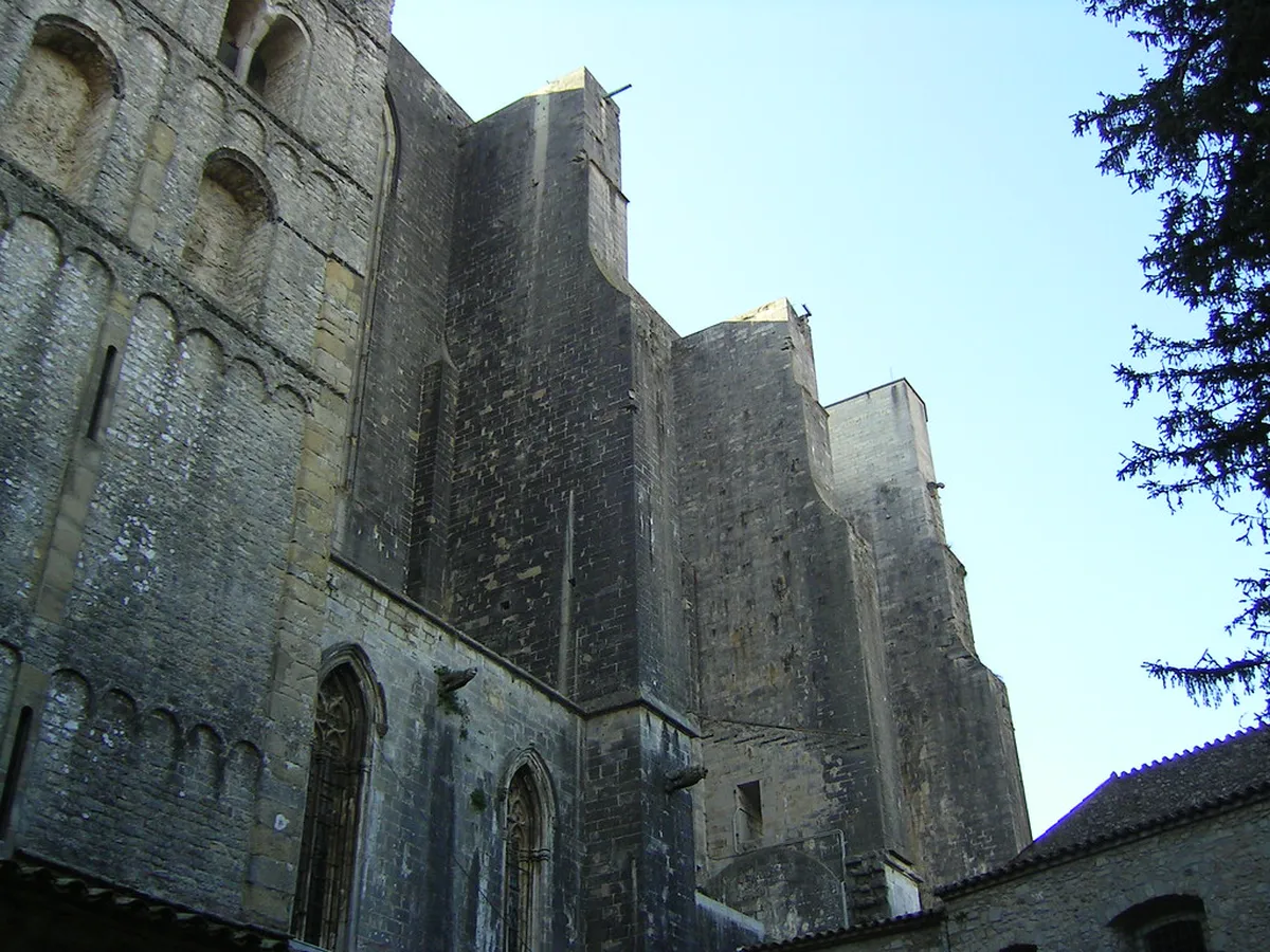 Discover Girona's Authentic Cultural Spots