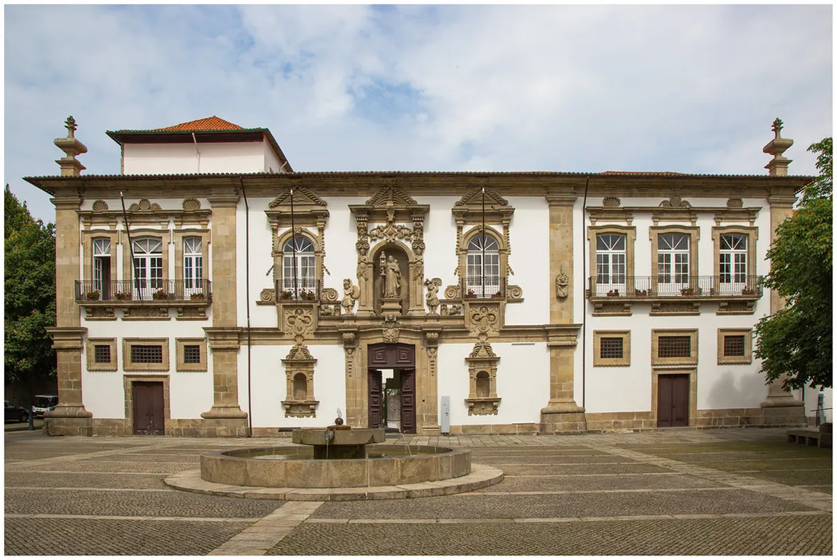 Guimarães Street Art Discoveries: A 2025 Urban Art Guide