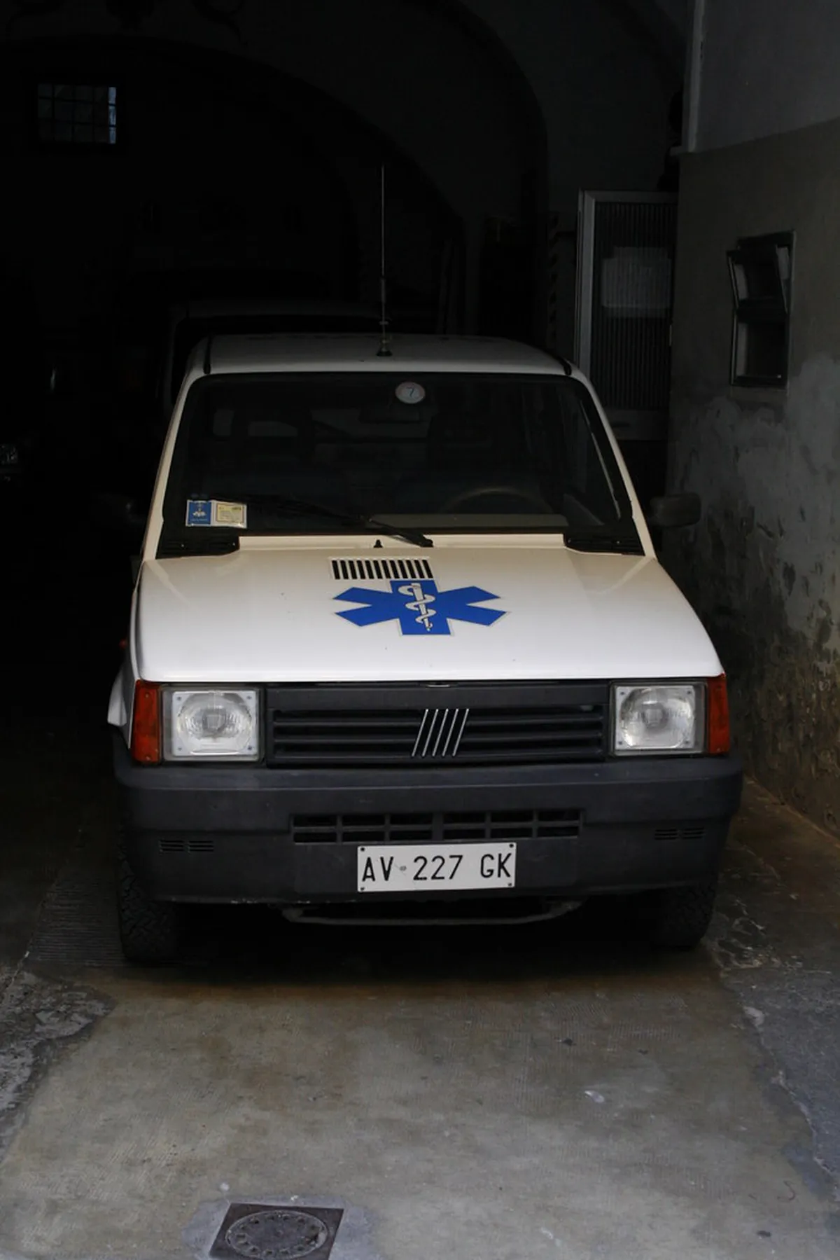 Discover Hidden San Gimignano Wine Tasting in 2025