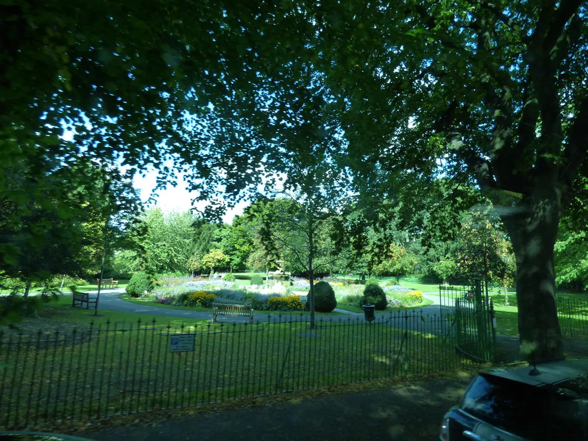 Discover Lesser-Known Annecy Attractions in 2025