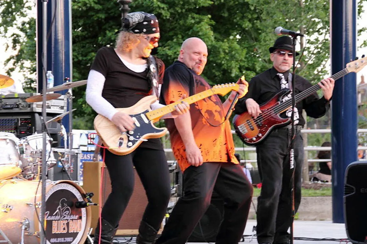 Discover Local Markets in Clermont-Ferrand: Top Finds for 2025