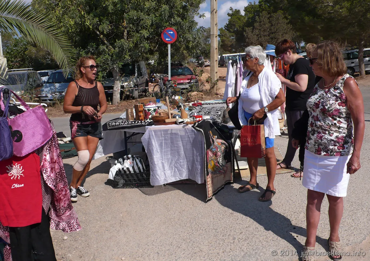 Discover Local Markets in Ibiza Town for 2025