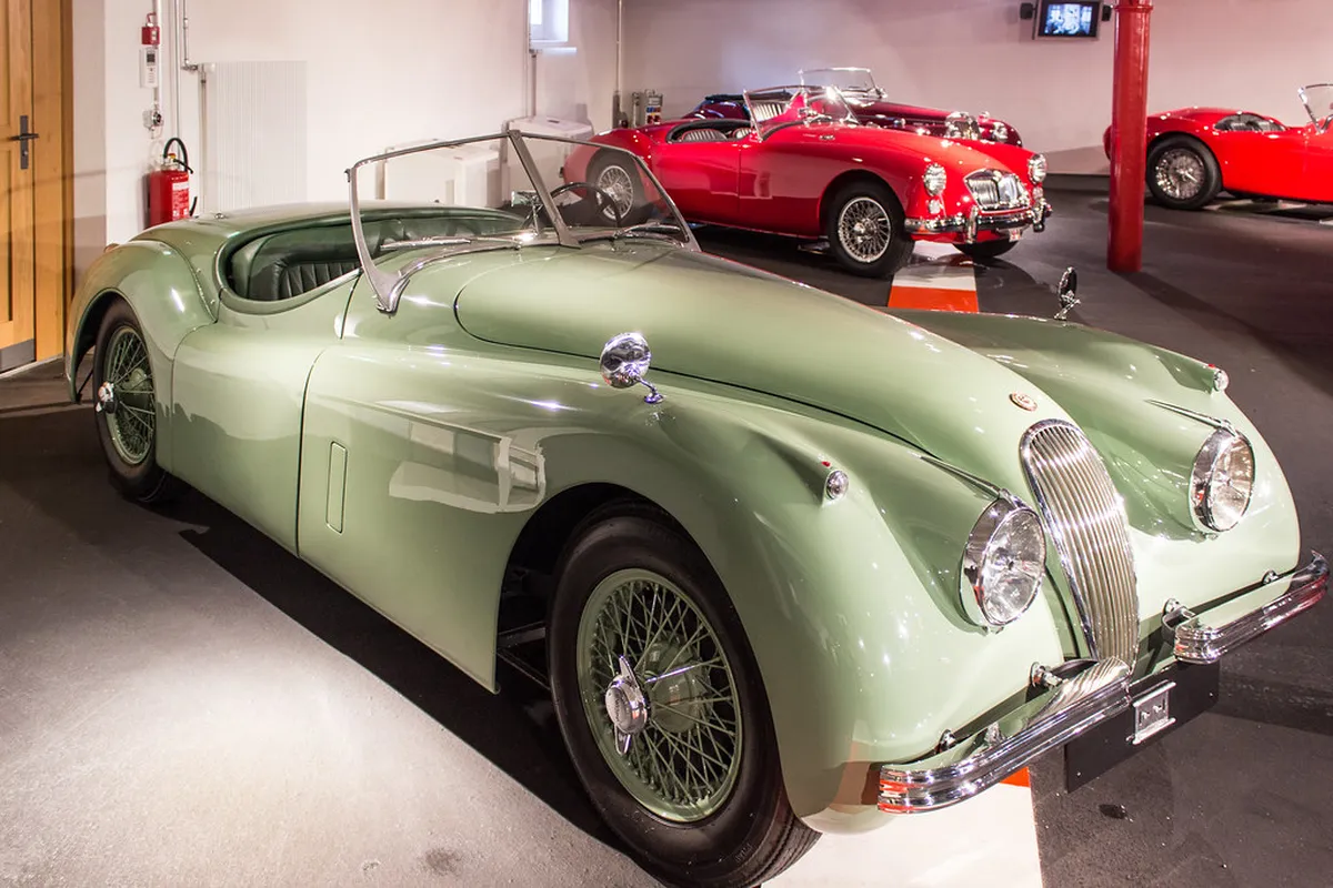 Lyon Alternative Tours: Uncover Hidden Gems in 2025