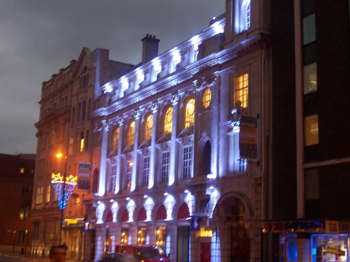 Your Manchester Offbeat Map: Uncover Hidden City Gems