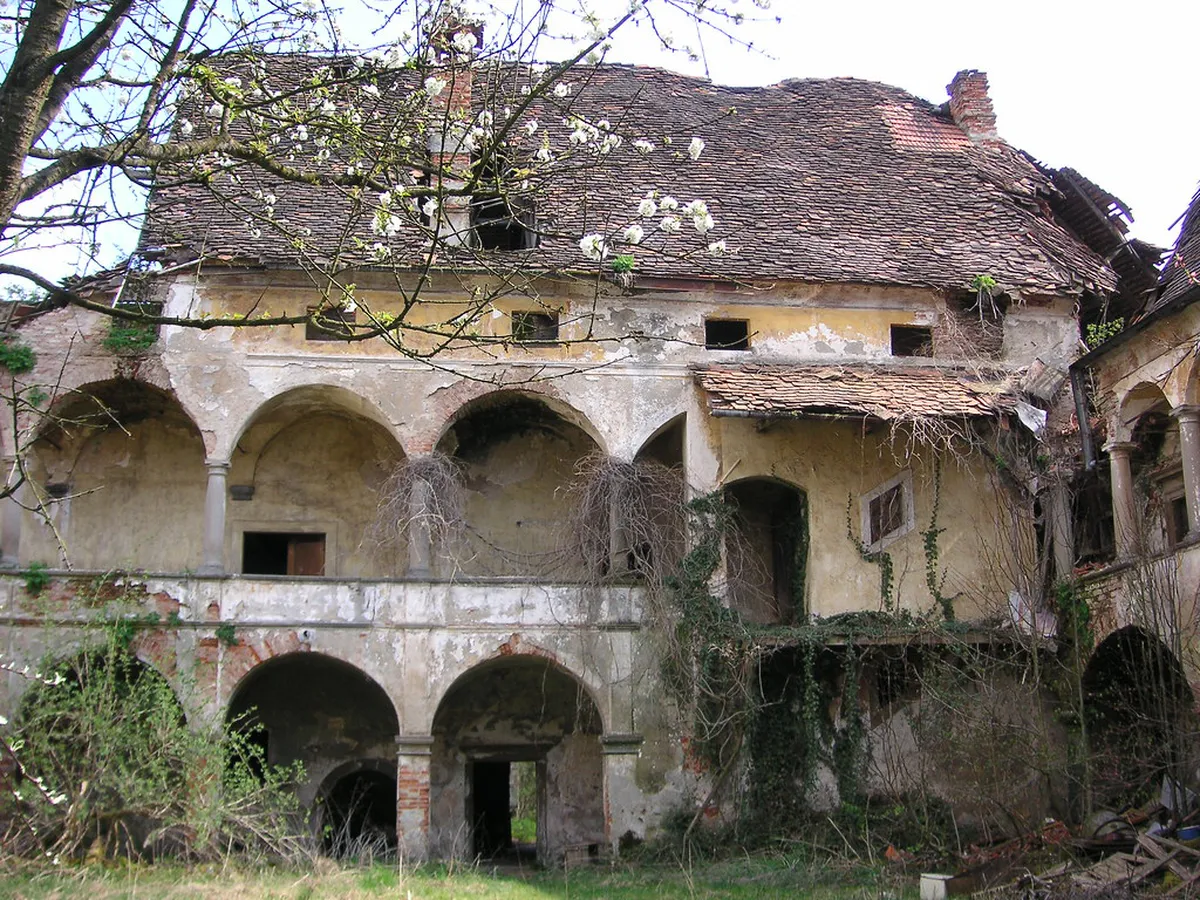 Maribor Abandoned Places Exploring: A 2025 Guide