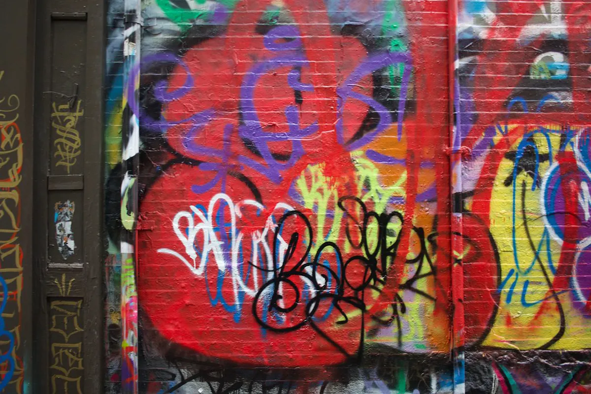 Discover Modica's Hidden Garden Cafes for 2025