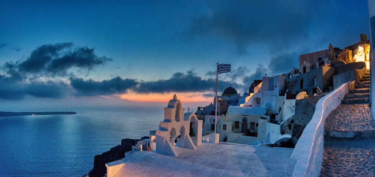 Oia Local Artisan Shops: Discover Unique Santorini Treasures