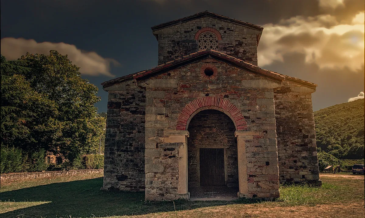 Oviedo's Secret Viewpoints: Uncover Hidden Panoramic Views 2025