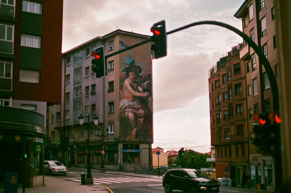 Oviedo Street Art: Top Locations & Urban Murals 2025