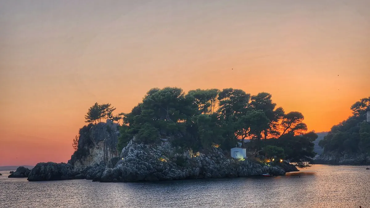 Discover Parga's Hidden Craft Shops for Unique Souvenirs