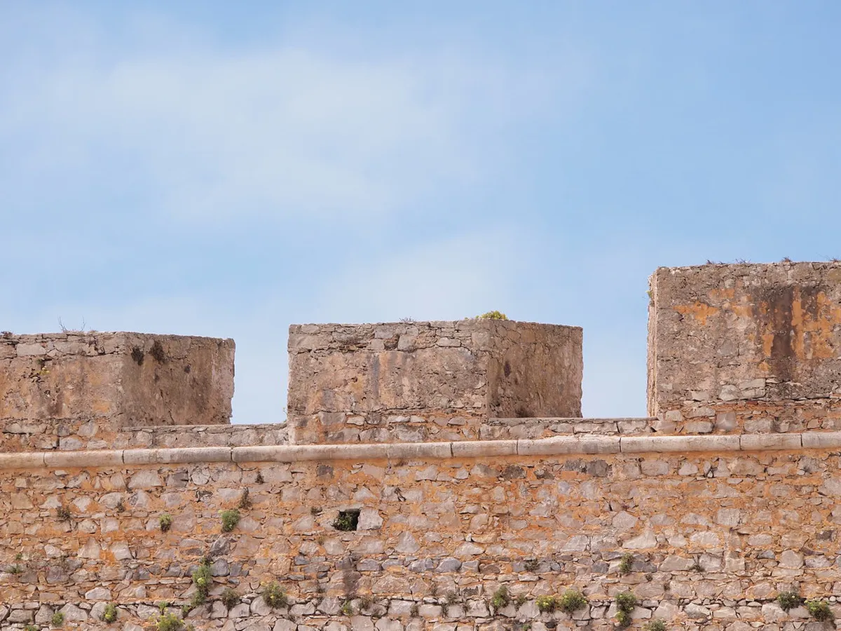 Discover Peniche Local Art Workshops in 2025