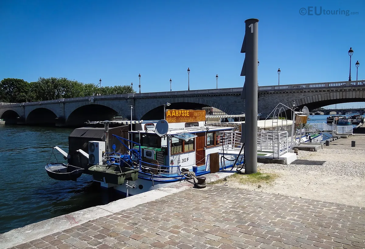 Peniche Unique Souvenir Shops: Find Your Perfect Keepsake