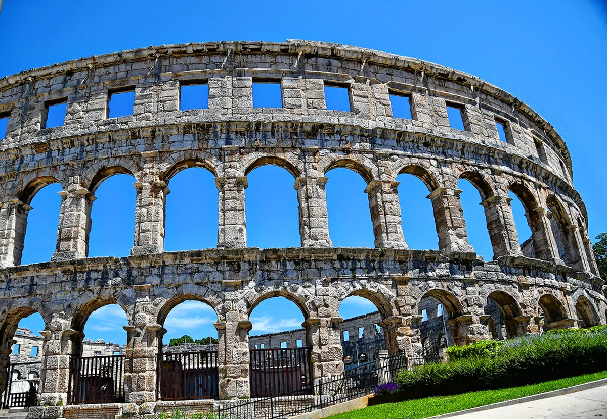 Discover Pula Underground Tunnels Tour: A Hidden World