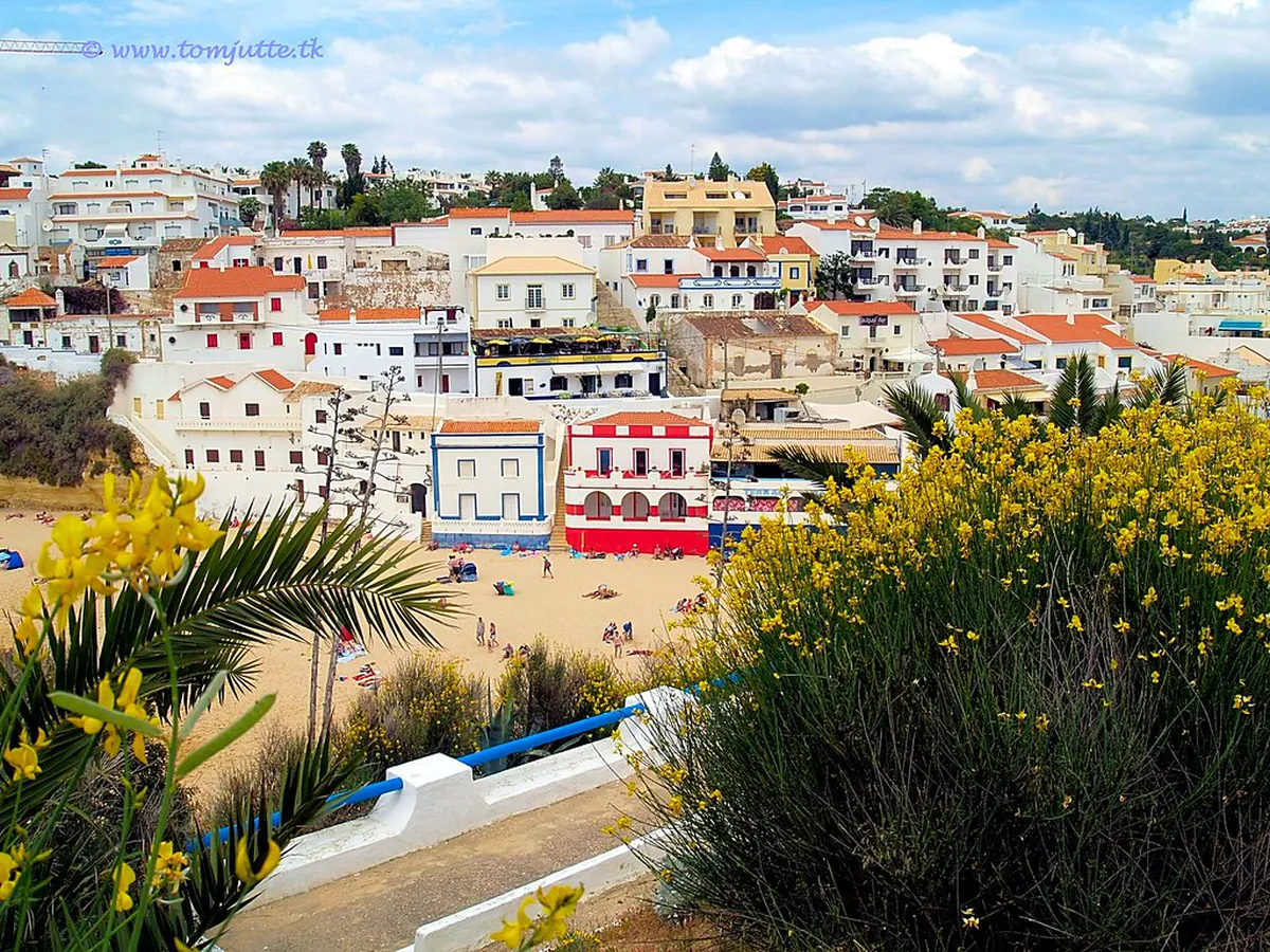 Quiet Carvoeiro Village Tours: Uncover Hidden Portugal