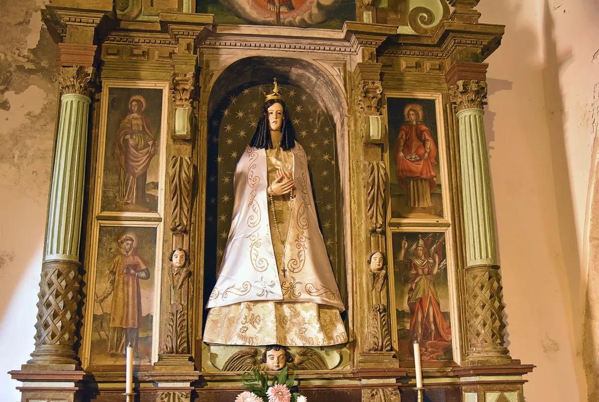 Discover Quiet Santiago de Compostela Churches in 2025