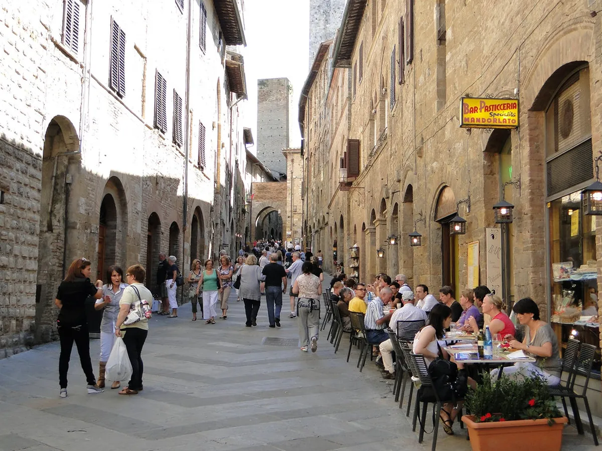 Discover San Gimignano Non-Touristy Restaurants in 2025