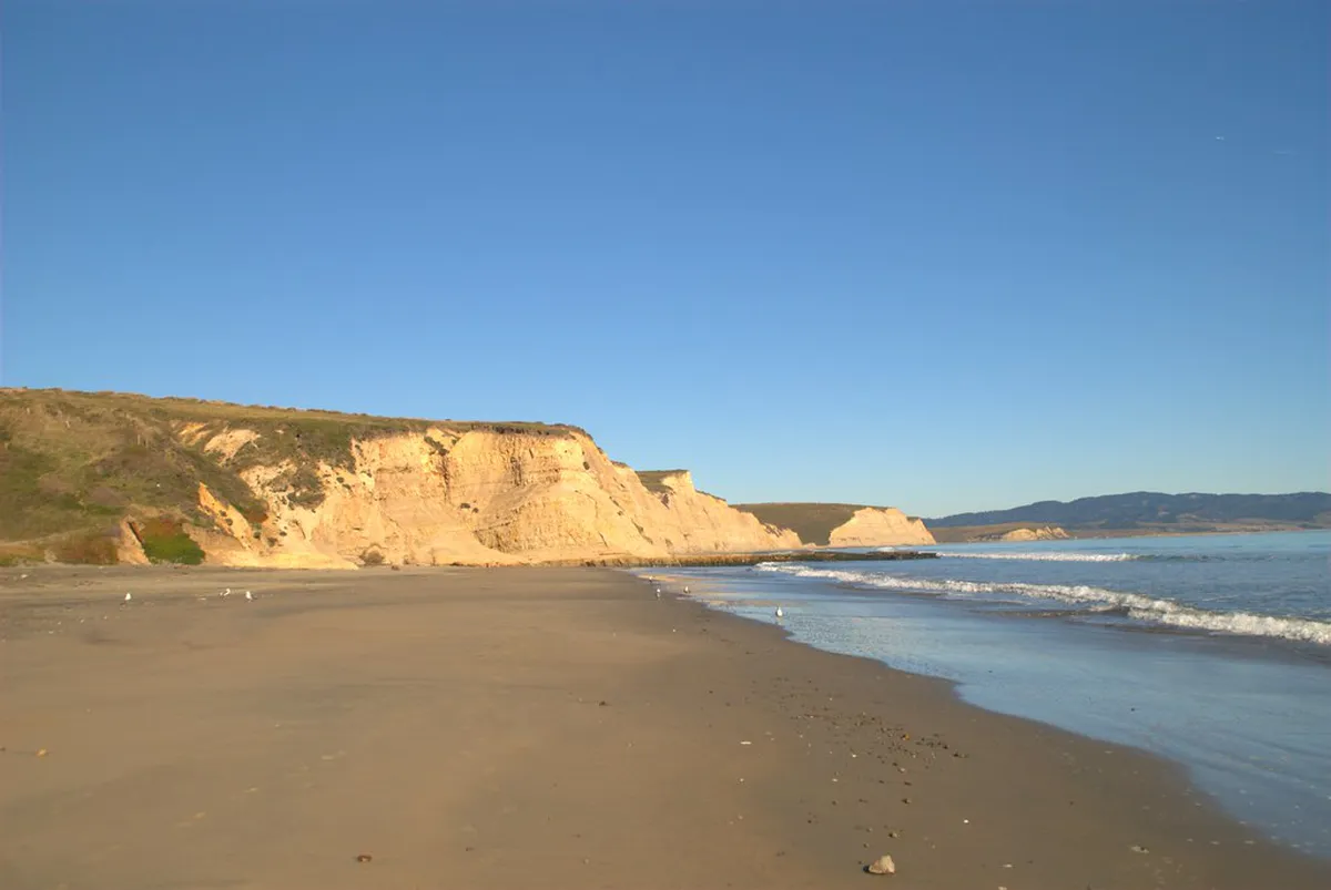 Discover Secret Beaches Near Dover: Your 2025 Guide