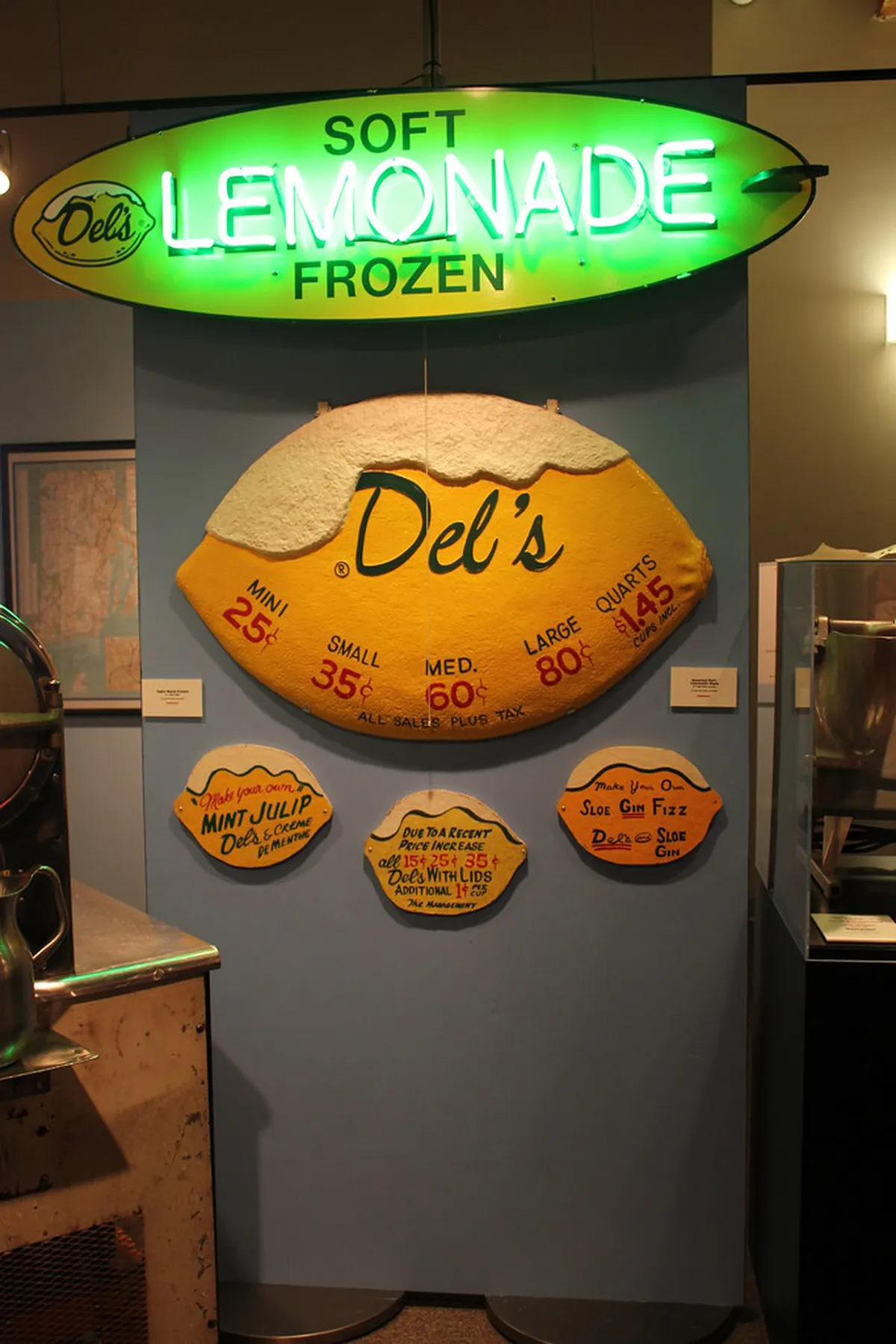 Discover Naples' Secret Beaches for Your 2025 Trip