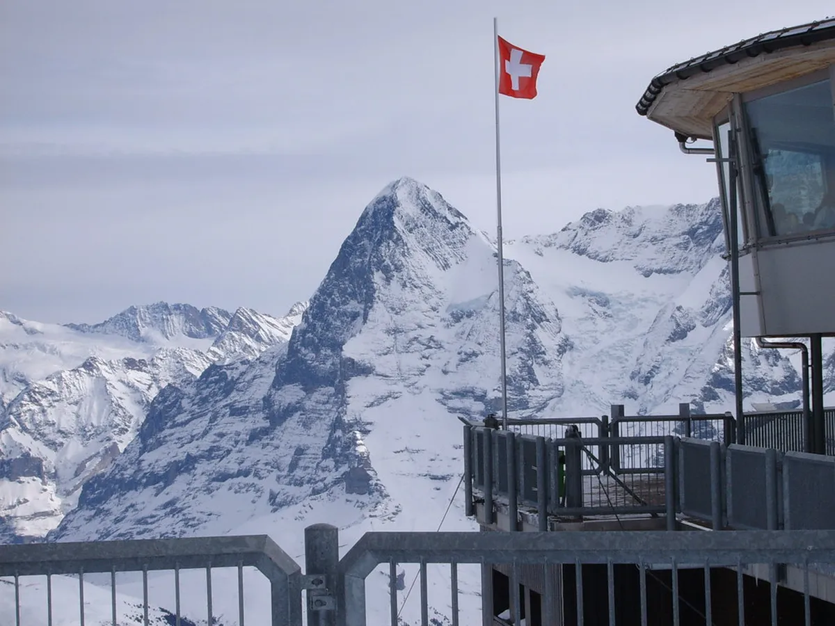 Secret Interlaken Swimming Spots: Hidden Gems for 2025