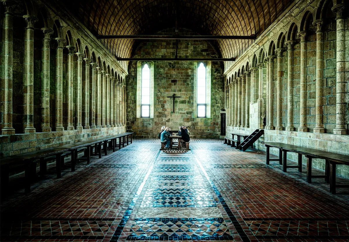 Uncover Ávila's Hidden Gems: Secret Walking Tours 2025