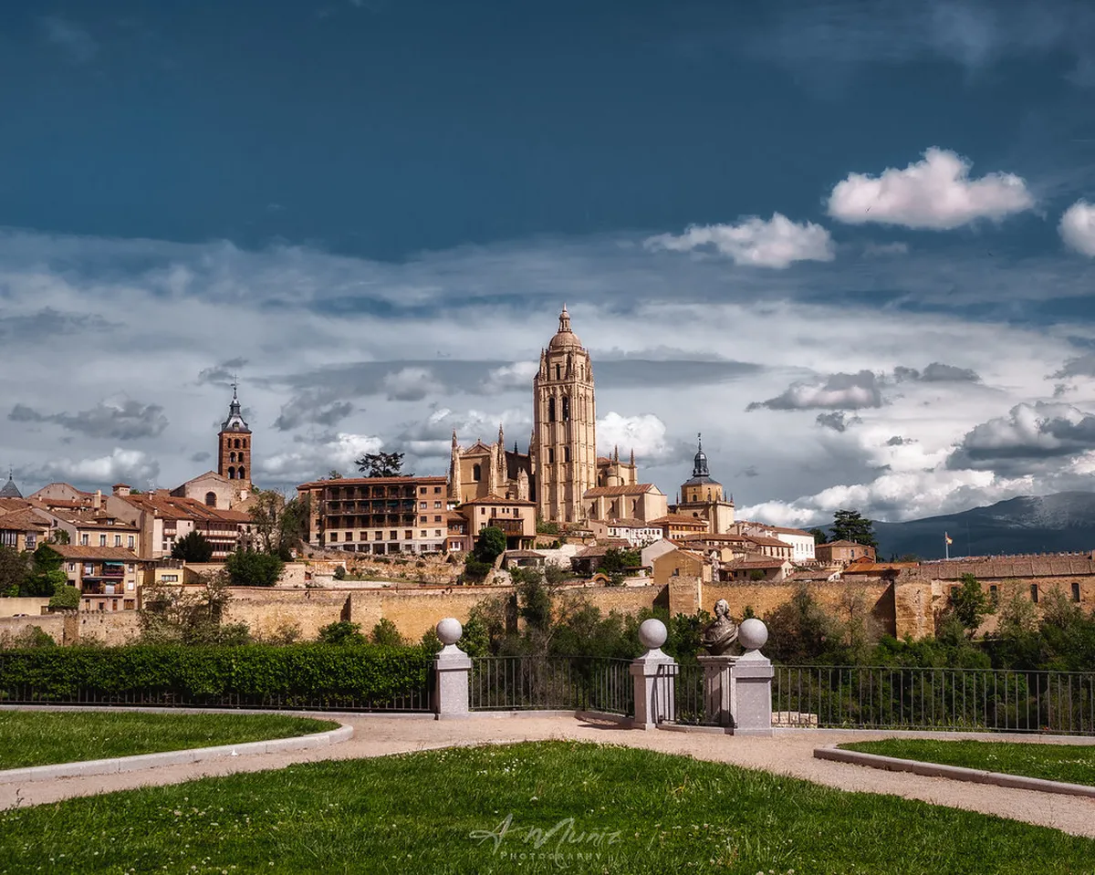 Segovia Alternative Walking Tour: Uncover Hidden Gems 2025
