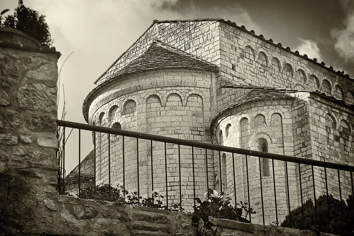 Unearthing Spoleto's Hidden Gems: Your 2025 Travel Guide