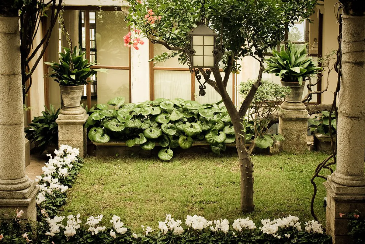 Discover Taormina's Hidden Gems: An Expert's 2025 Guide