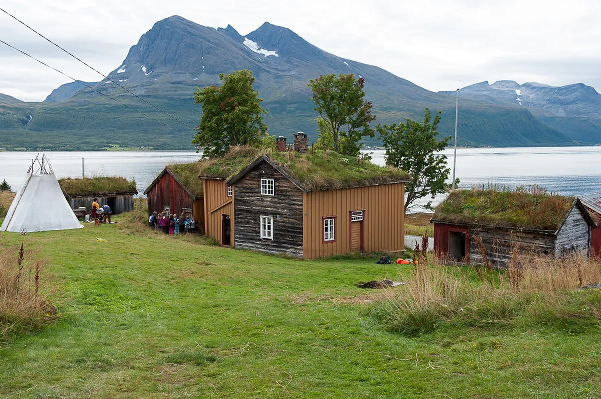 Discover Tromsø's Authentic Cultural Experiences in 2025