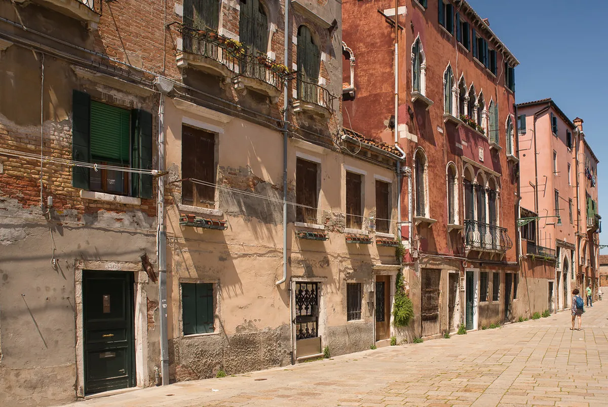 Uncover Tomar's Hidden Gems: Undiscovered Places in 2025