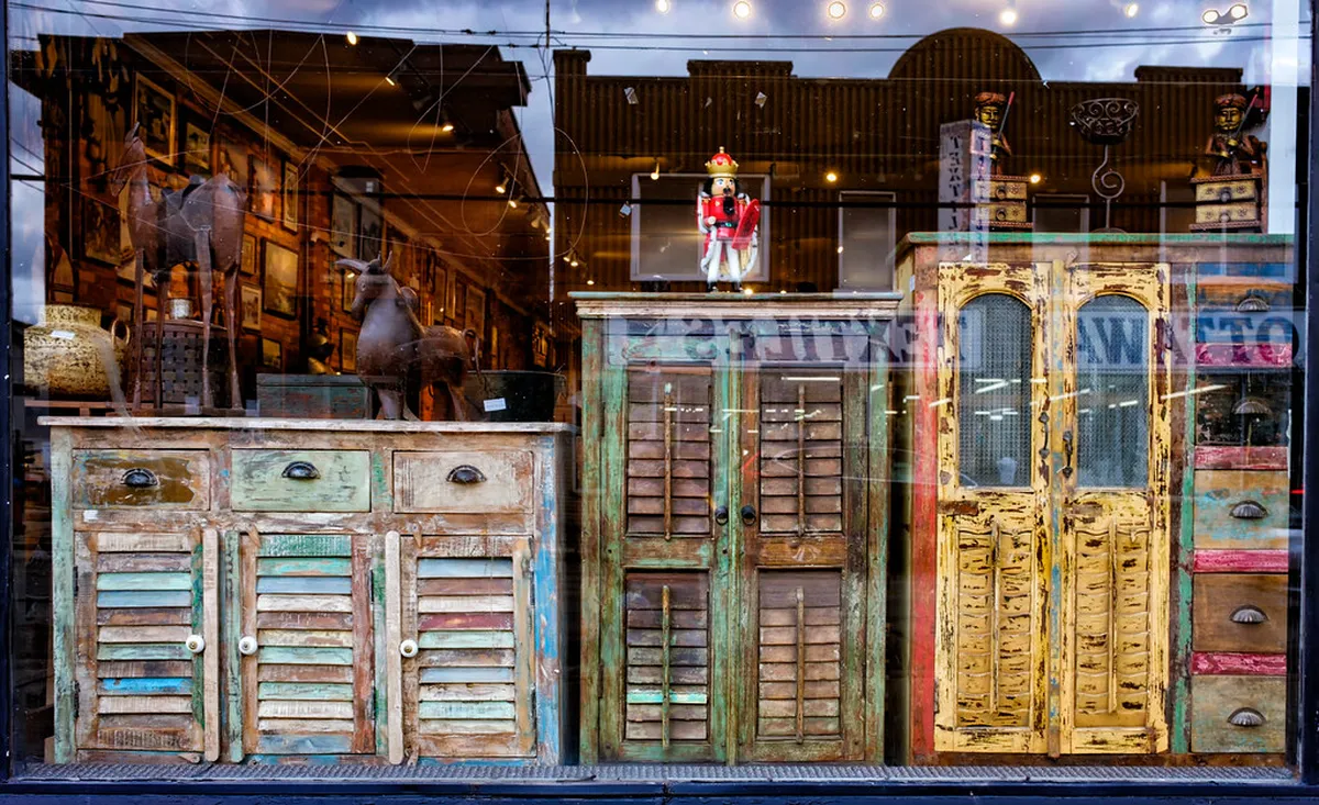 Unique Shopping Tarifa: Discover Bohemian Bargains & Local Treasures