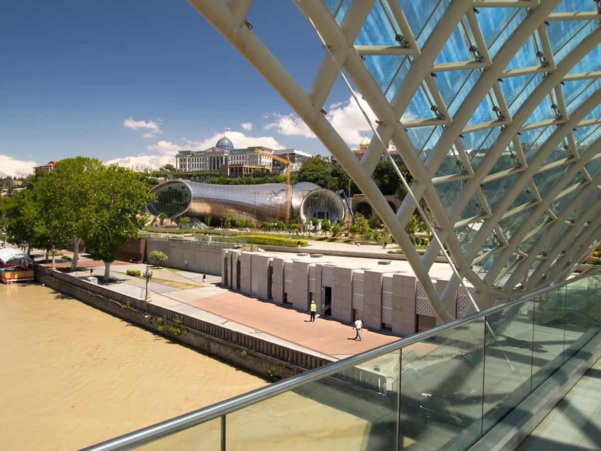 Unique Tbilisi Souvenir Shops: Find Your Perfect Georgian Gift