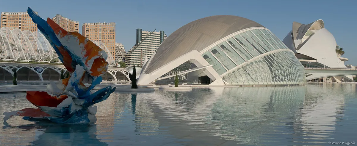 Discover Valencia's Secret Gardens in 2025